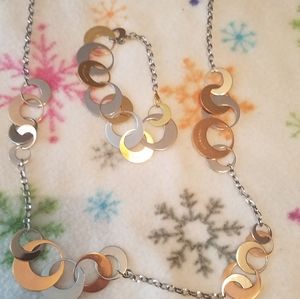 Necklace and bracelet set